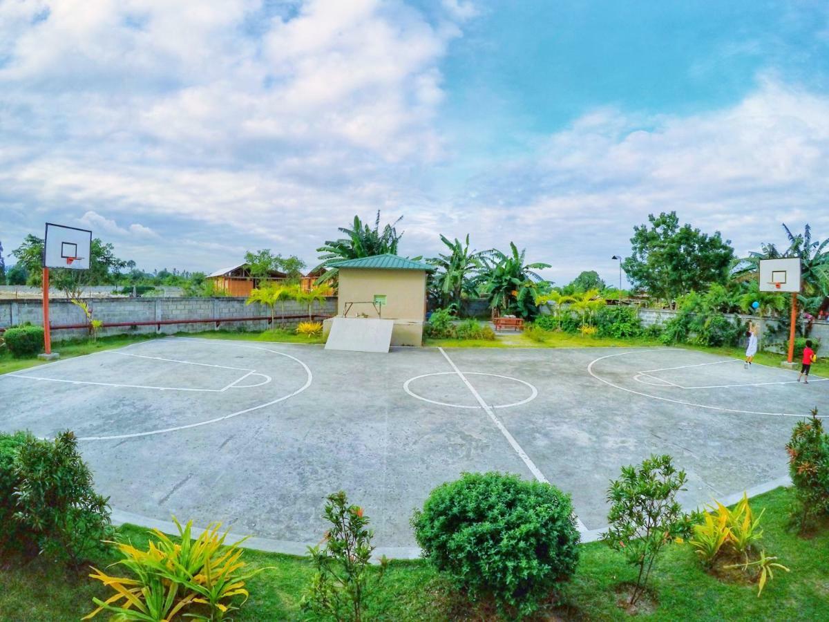 Saekyung Village One Lapu-Lapu City Eksteriør billede